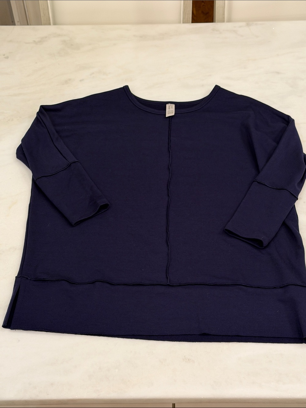 SPANX Navy AirEssentials Perfect Length Dolman Top in navy, size Small